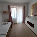 Mio *